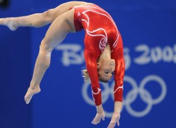 足彩网-努诺时代终结！诺丁汉森林确认换帅，保级征程紧急转向