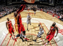 中国体育彩票_图拉姆头球双响铸就欧冠传奇，继承克雷斯波衣钵成国米历史第二人