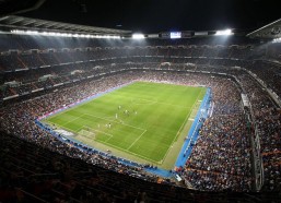 中国体育彩票-伤愈半载重披战袍！核武7’王者归来点燃绿茵激情